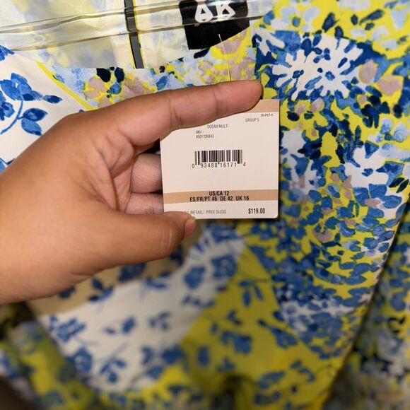 NWT Anne Klein in Floral Pattern Design Dress size 12 - Picture 4 of 7